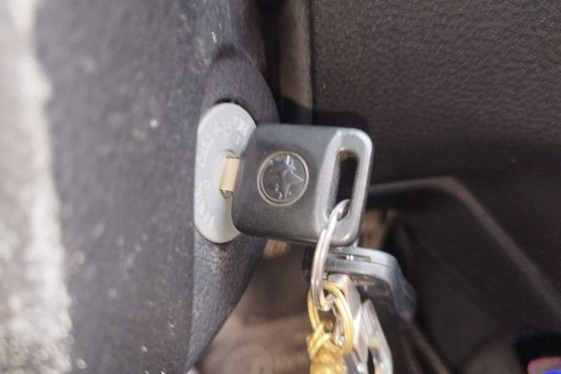 Used Venucia R30 2014 1.2L Manual Luxury Edition Vehicle Key