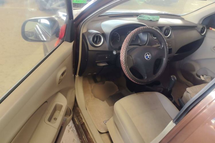 Used Venucia R30 2014 1.2L Manual Comfort Edition Driver Seat