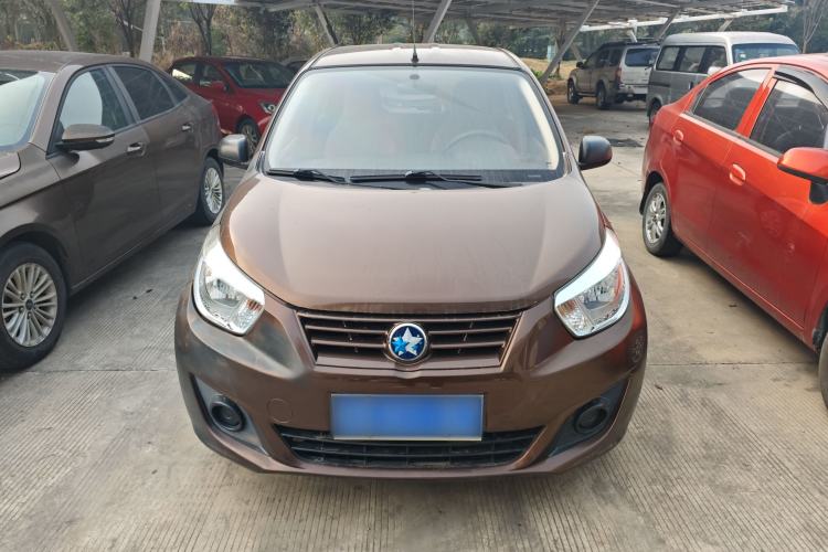Used Venucia R30 2014 1.2L Manual Enjoyment Edition Front