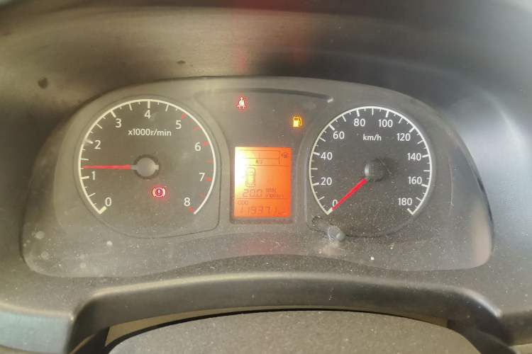 Used Venucia R30 2014 1.2L Manual Comfort Edition Instrument Cluster