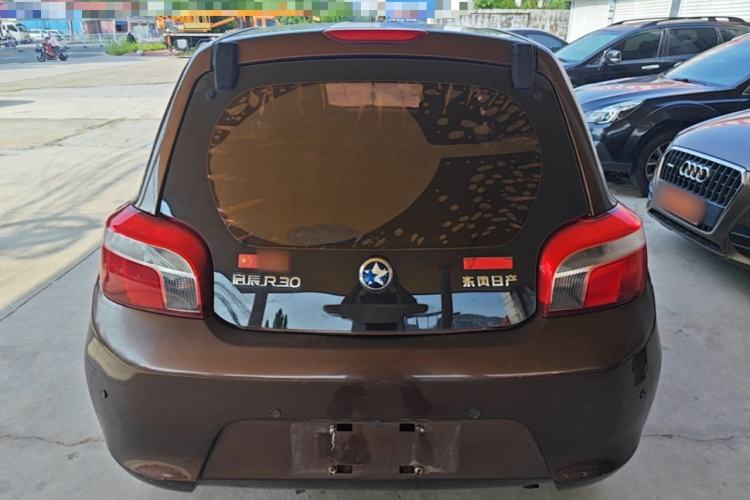 Used Venucia R30 2014 1.2L Manual Enjoyment Edition Rear