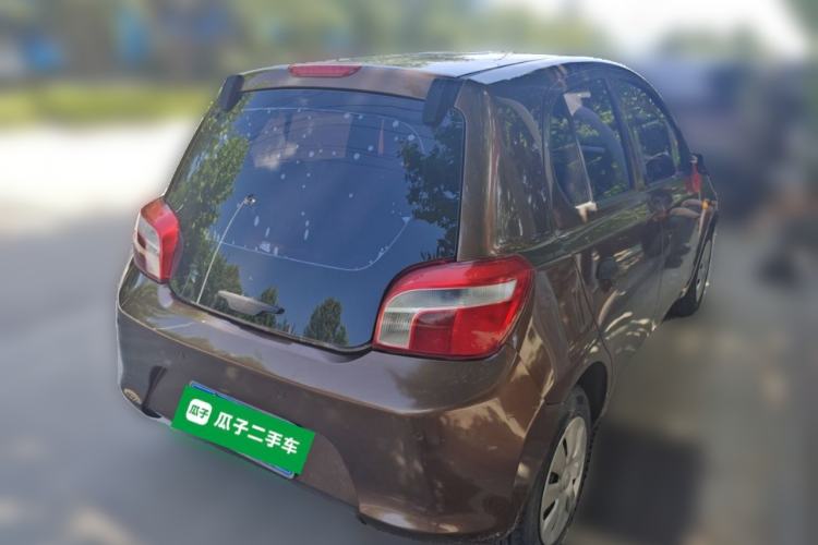Used Venucia R30 2014 1.2L Manual Comfort Edition Rear Right 45 Deg