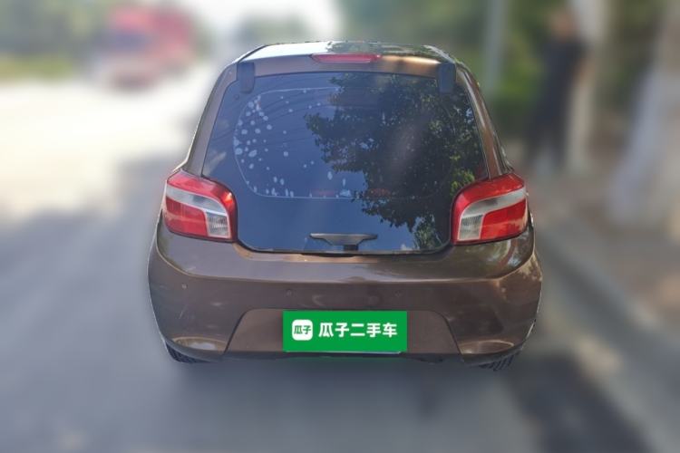 Used Venucia R30 2014 1.2L Manual Comfort Edition Rear