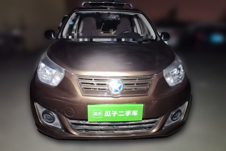Used Venucia R30 2016 1.2L Manual Easy-Enjoy Version Front
