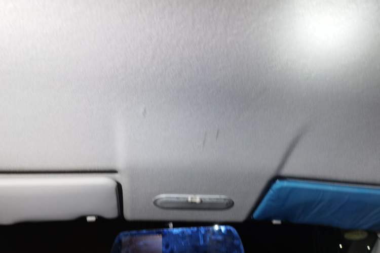 Used Venucia R30 2016 1.2L Manual Easy-Enjoy Version Headliner