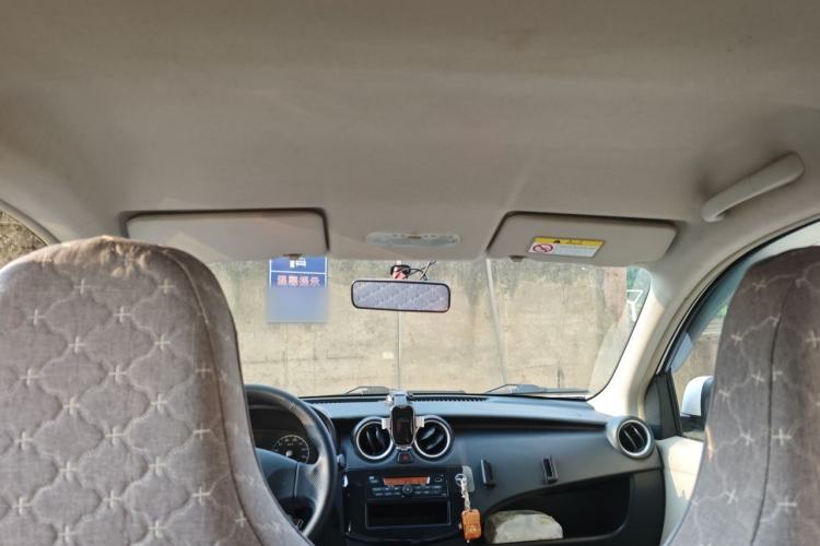 Used Venucia R30 2016 1.2L Manual Enjoyment Edition Headliner