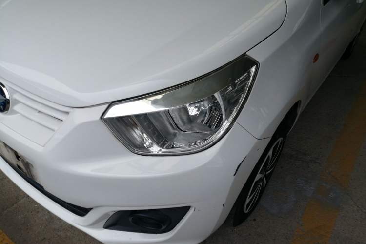 Used Venucia R30 2016 1.2L Manual Enjoyment Edition Left Front Headlight