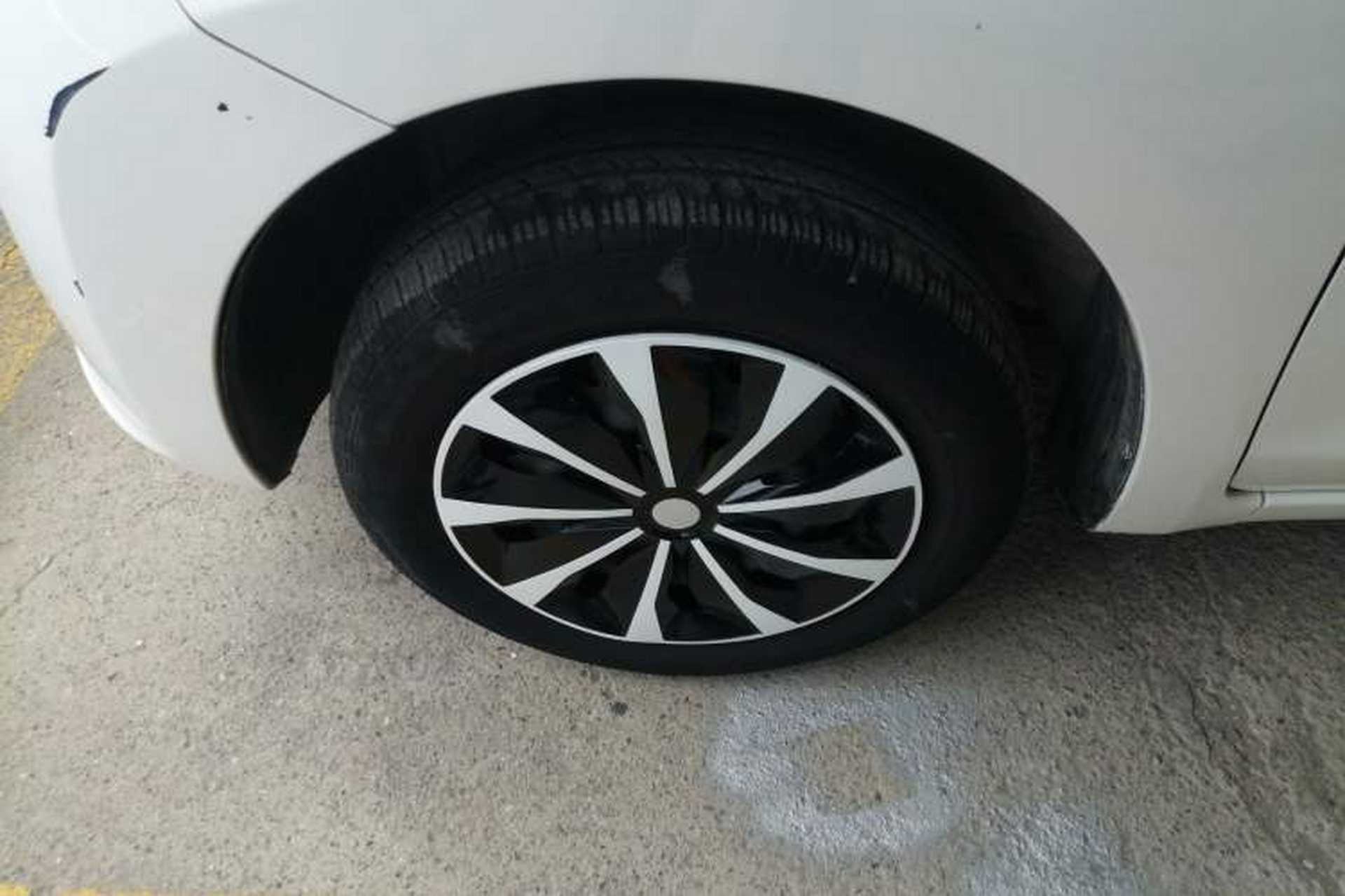 Used Venucia R30 2016 1.2L Manual Enjoyment Edition Left Front Wheel Hub