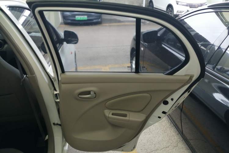 Used Venucia R30 2016 1.2L Manual Enjoyment Edition Right Rear Door Interior
