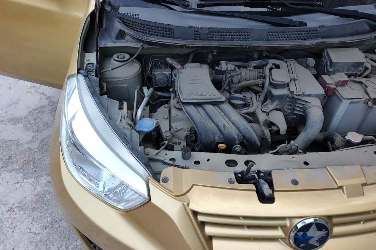 Used Venucia R30 2016 1.2L Manual Enjoyment Edition Engine Bay Right