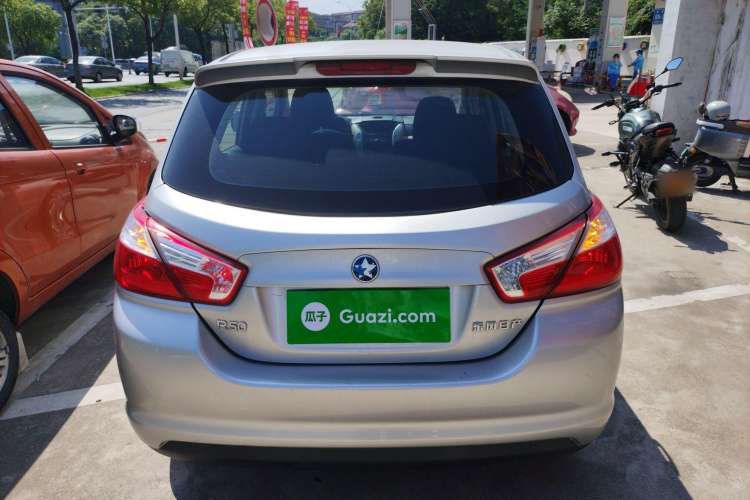 Used Venucia R50 2013 1.6L Manual Fashion Edition Rear