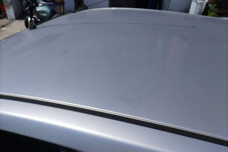 Used Venucia R50 2013 1.6L Manual Fashion Edition Roof