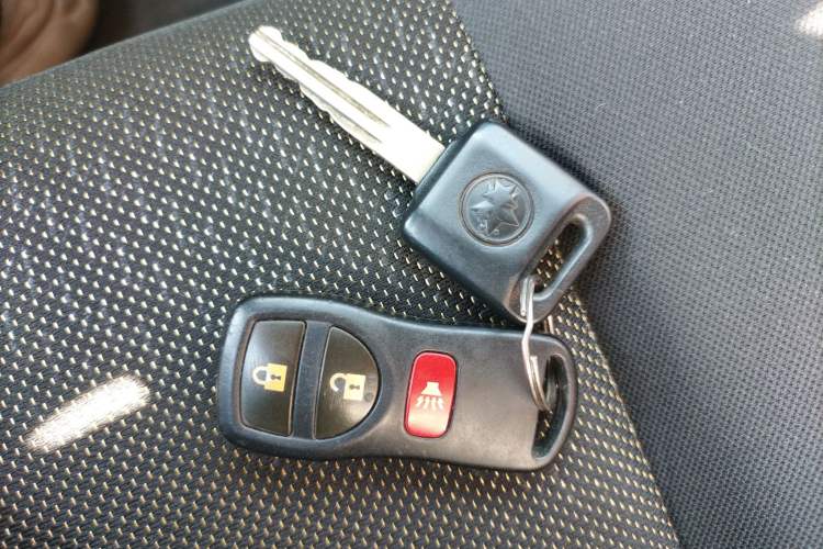 Used Venucia R50 2013 1.6L Manual Fashion Edition Vehicle Key