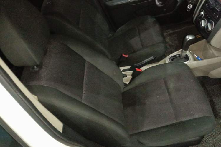 Used Venucia R50 2015 1.6L Automatic Fashion Edition Right Front Seat