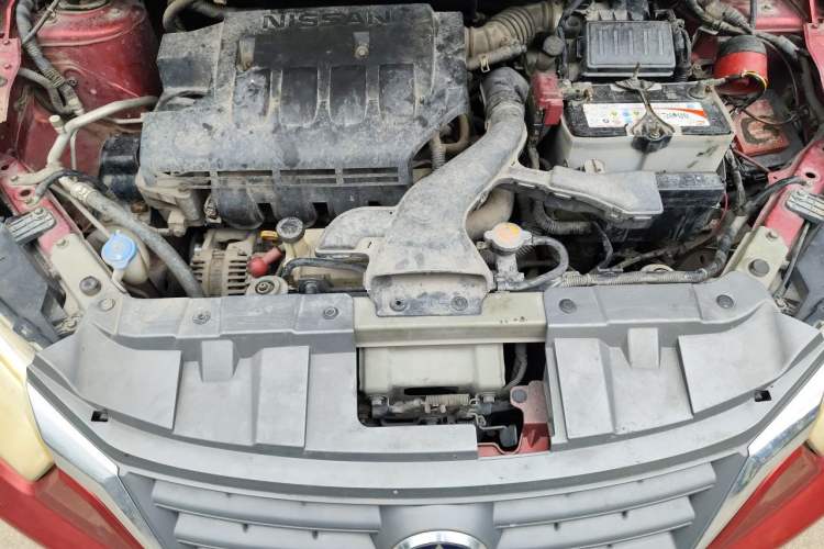 Used Venucia R50 2012 1.6L Manual Comfort Edition Engine Bay