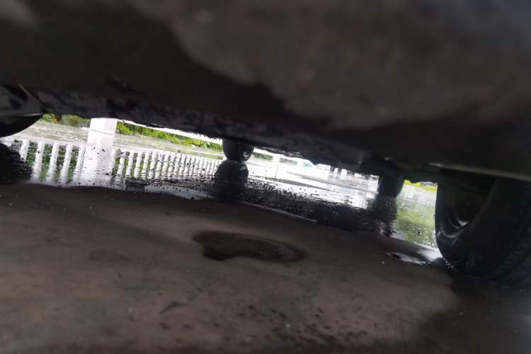 Used Venucia R50 2012 1.6L Manual Comfort Edition Chassis Front Left