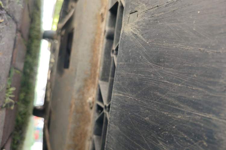 Used Venucia R50 2012 1.6L Manual Comfort Edition Chassis Front
