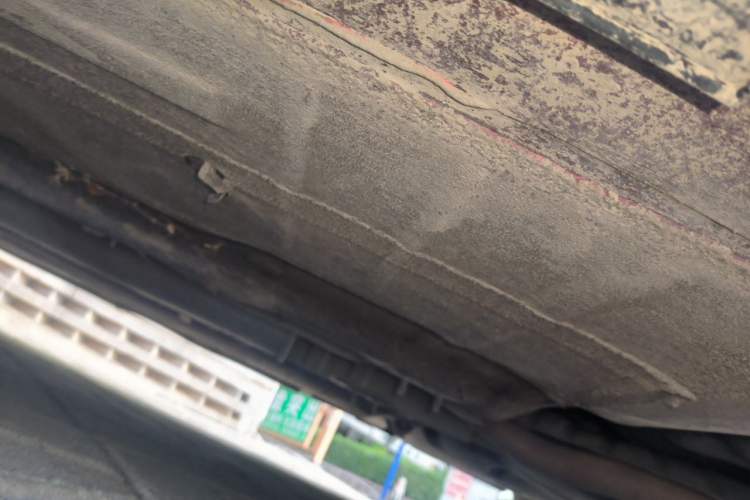 Used Venucia R50 2012 1.6L Automatic Comfort Edition Chassis Rear Left
