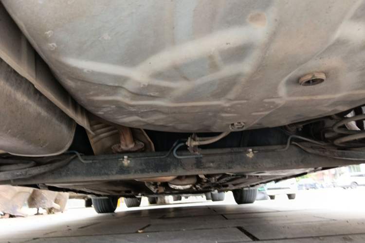 Used Venucia R50 2012 1.6L Manual Comfort Edition Chassis Rear