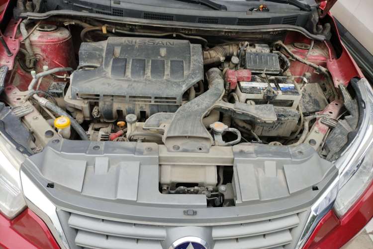 Used Venucia R50 2012 1.6L Automatic Comfort Edition Engine Bay
