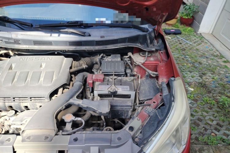 Used Venucia R50 2012 1.6L Manual Comfort Edition Engine Bay Left
