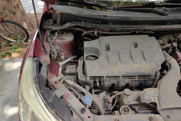 Used Venucia R50 2012 1.6L Automatic Comfort Edition Engine Bay Right