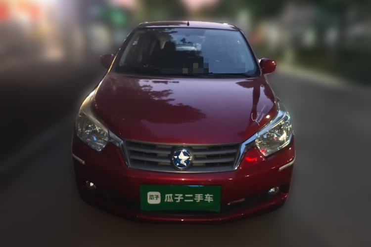 Used Venucia R50 2012 1.6L Manual Comfort Edition Front