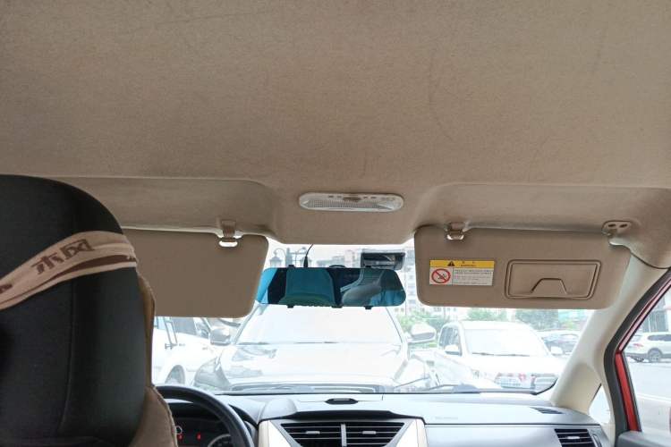 Used Venucia R50 2012 1.6L Manual Comfort Edition Headliner