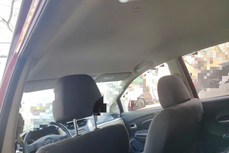 Used Venucia R50 2012 1.6L Manual Comfort Edition Headliner