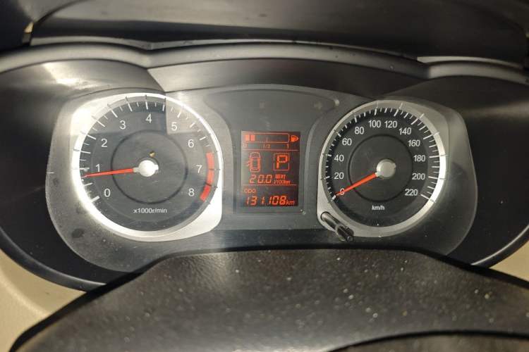 Used Venucia R50 2012 1.6L Automatic Prestige Edition Instrument Cluster