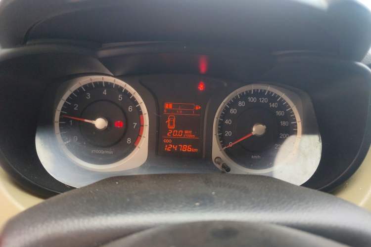 Used Venucia R50 2012 1.6L Manual Luxury Edition Instrument Cluster