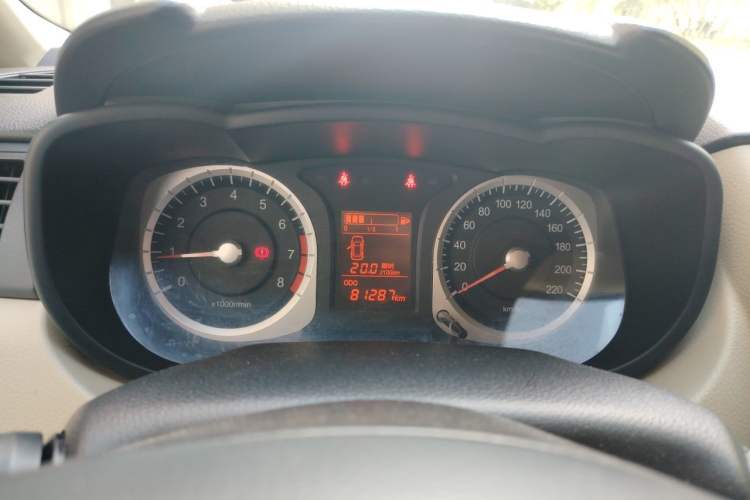Used Venucia R50 2012 1.6L Manual Comfort Edition Instrument Cluster