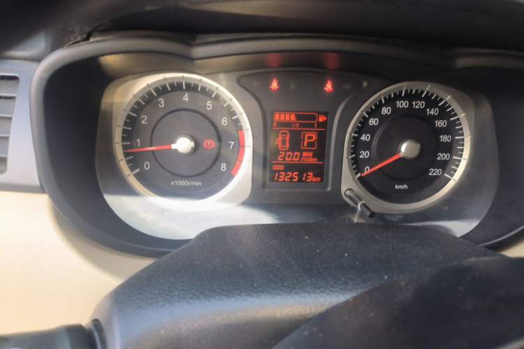 Used Venucia R50 2012 1.6L Automatic Comfort Edition Instrument Cluster