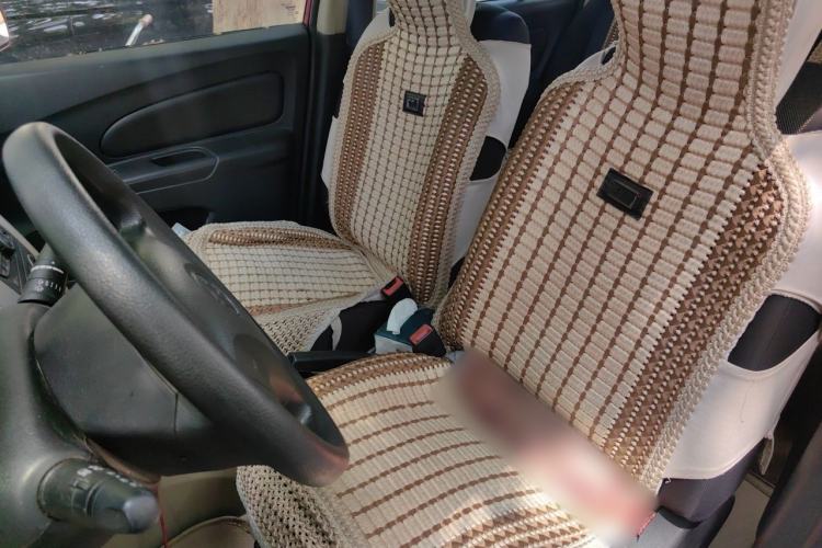 Used Venucia R50 2012 1.6L Automatic Comfort Edition Left Front Seat