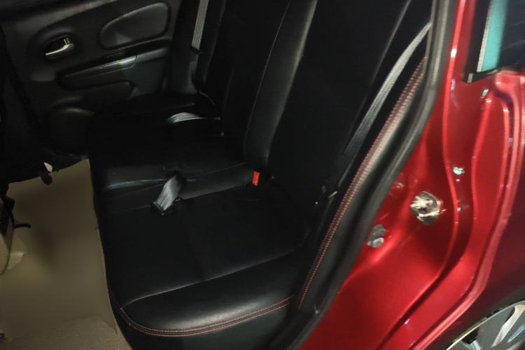 Used Venucia R50 2012 1.6L Manual Comfort Edition Left Rear Seat