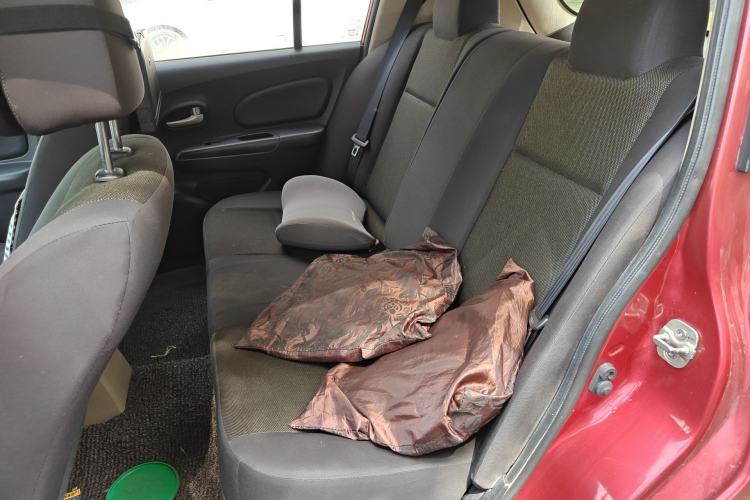 Used Venucia R50 2012 1.6L Automatic Comfort Edition Left Rear Seat