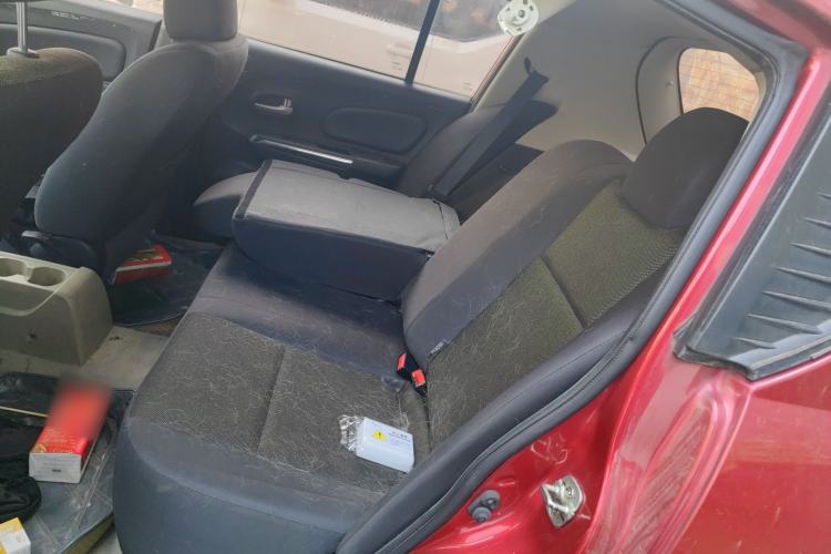 Used Venucia R50 2012 1.6L Manual Comfort Edition Left Rear Seat
