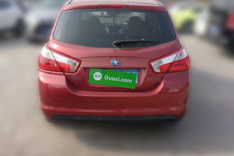 Used Venucia R50 2012 1.6L Manual Luxury Edition Rear