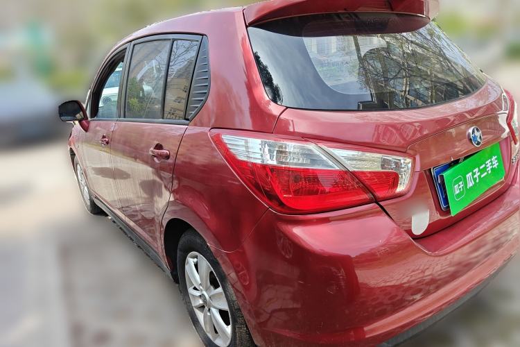 Used Venucia R50 2012 1.6L Automatic Comfort Edition Rear Left 45 Deg