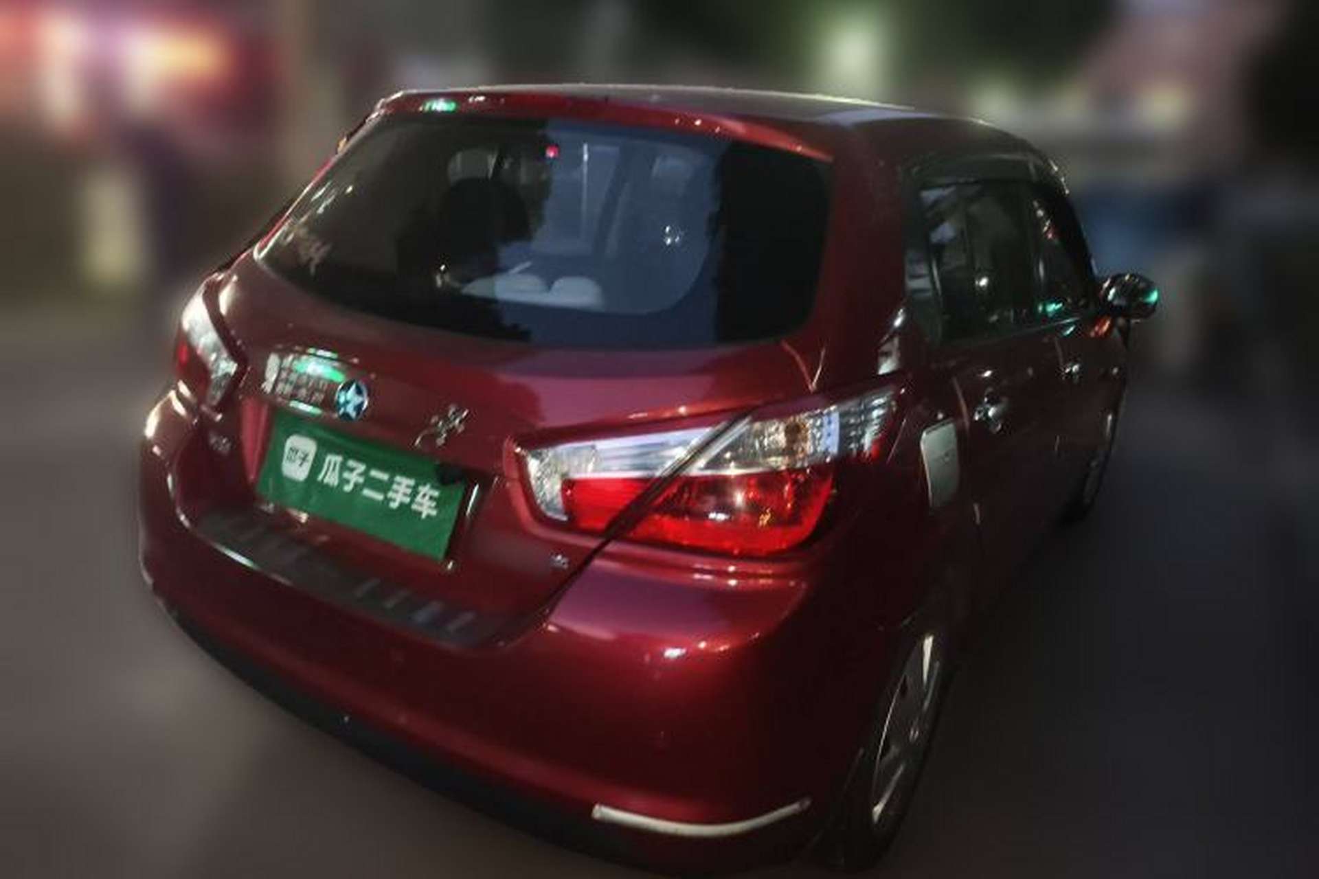 Used Venucia R50 2012 1.6L Manual Comfort Edition Rear Right 45 Deg