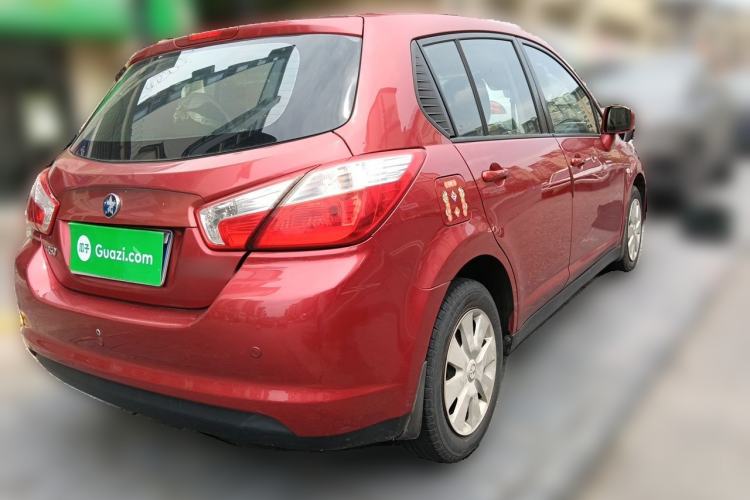 Used Venucia R50 2012 1.6L Manual Comfort Edition Rear Right 45 Deg
