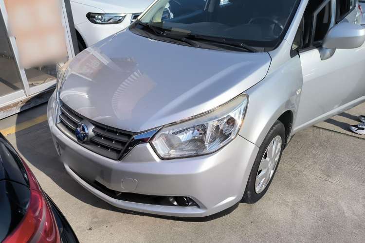 Used Venucia R50 2012 1.6L Manual Comfort Edition Exterior 1