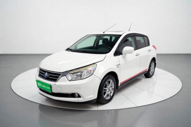 Used Venucia R50 2012 1.6L Manual Luxury Edition