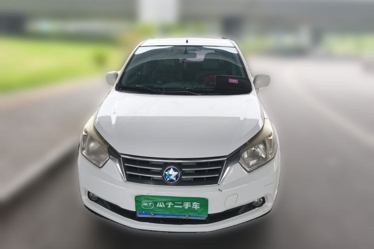 Used Venucia R50 2012 1.6L Manual Luxury Edition Front
