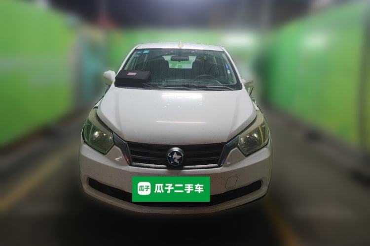 Used Venucia R50 2012 1.6L Automatic Comfort Edition Front