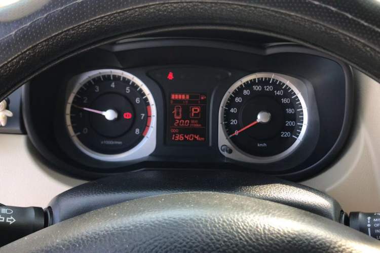 Used Venucia R50 2012 1.6L Automatic Prestige Edition Instrument Cluster