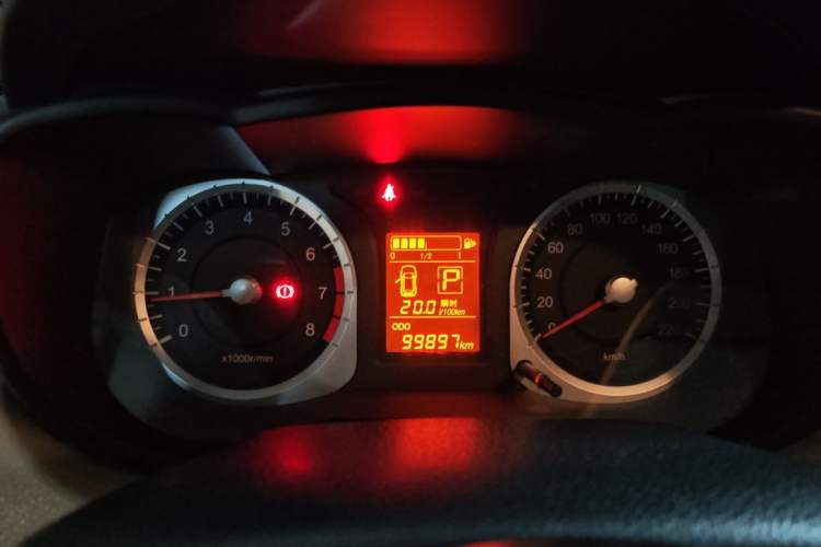 Used Venucia R50 2012 1.6L Automatic Prestige Edition Instrument Cluster