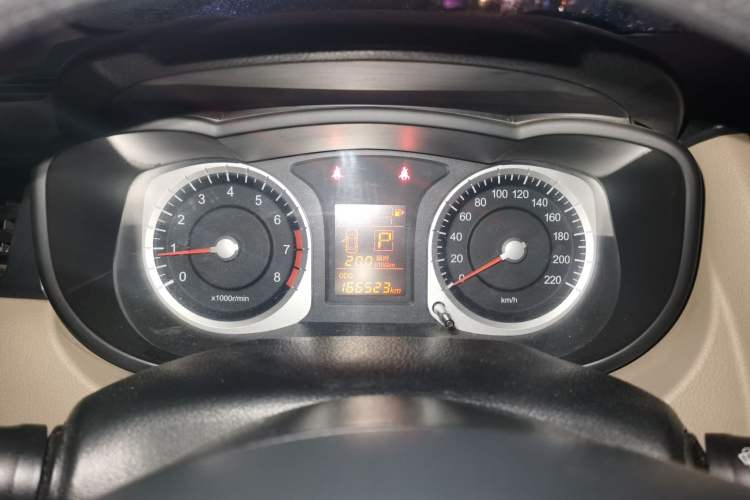 Used Venucia R50 2012 1.6L Automatic Comfort Edition Instrument Cluster