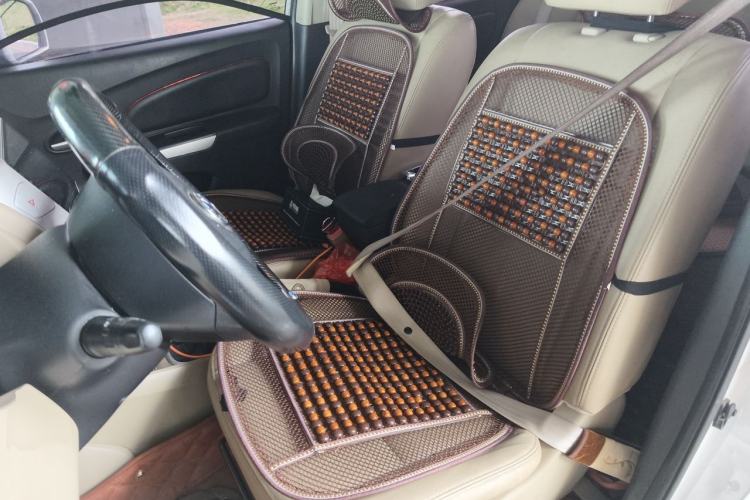 Used Venucia R50 2012 1.6L Manual Luxury Edition Left Front Seat