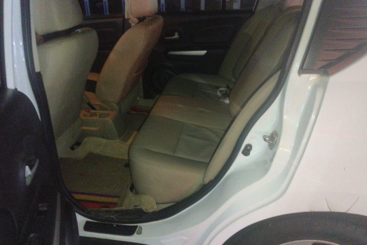 Used Venucia R50 2012 1.6L Automatic Prestige Edition Left Rear Seat